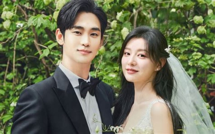 Exploring The Charismatic Duo: Kim Jiwon And Kim Soo Hyun