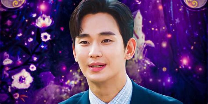 Kim Soo Hyun's Heartthrob Moment: Confirmed Dating News!