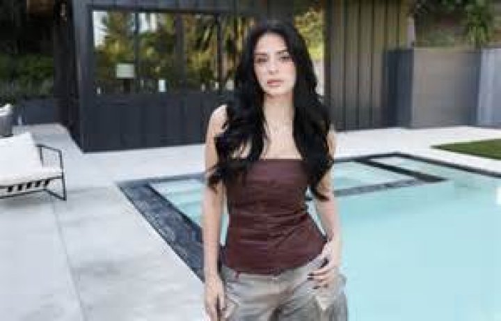 Who Is Camilla Araujo, And What Does She Actually Do?